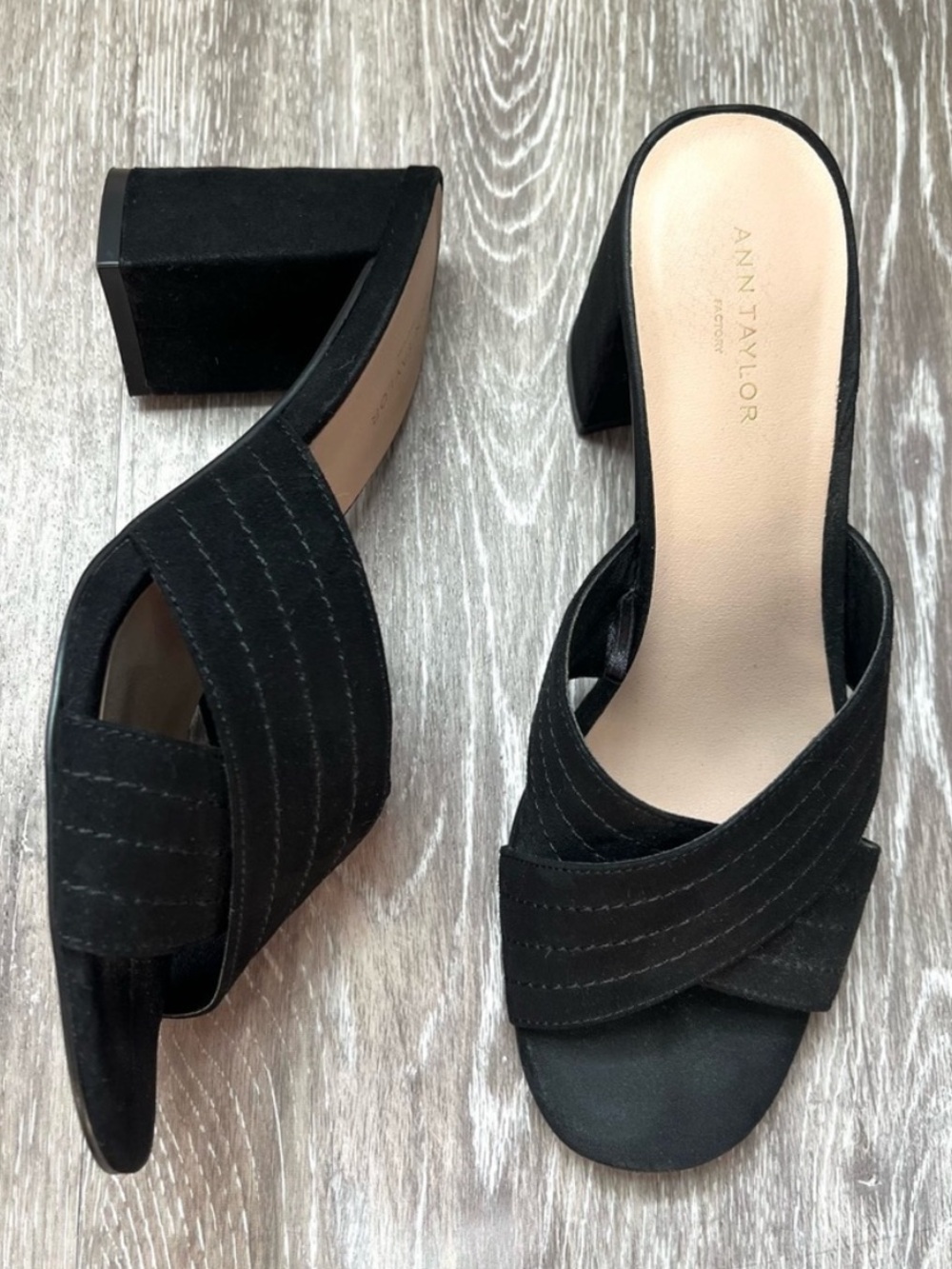 Ann Taylor Factory Black Suede Slip On Block Heel Sandals Heels Size 6